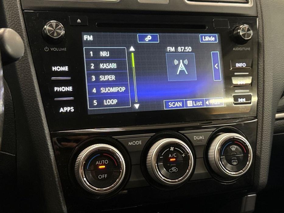 SUBARU Forester 2016