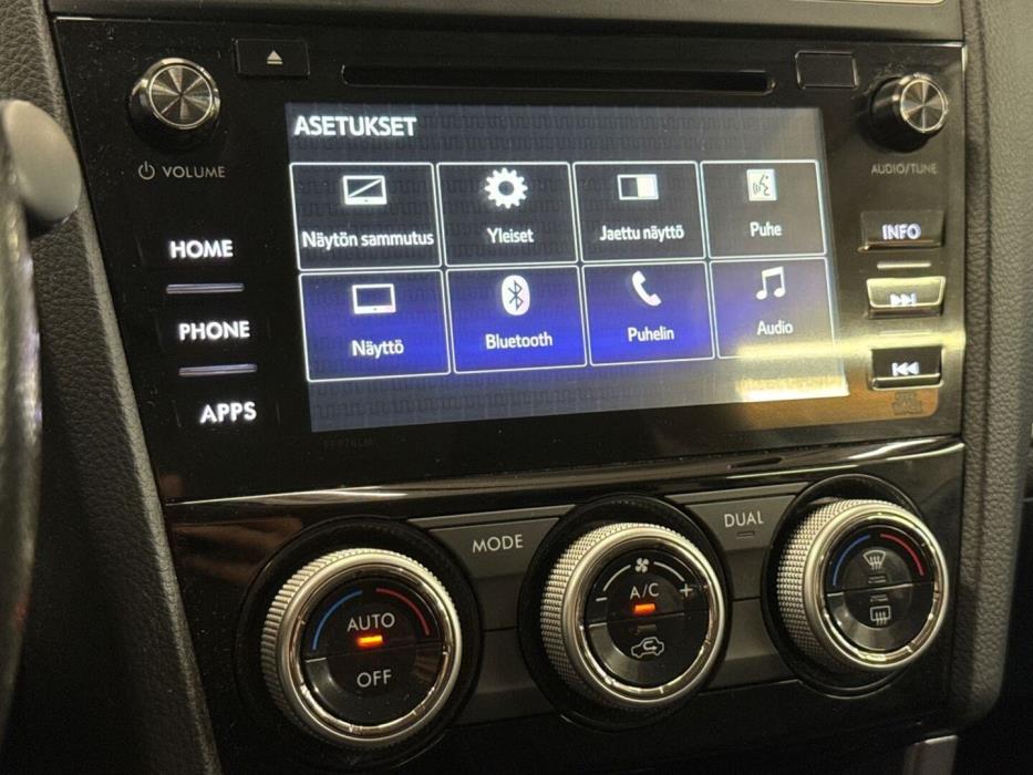 SUBARU Forester 2016