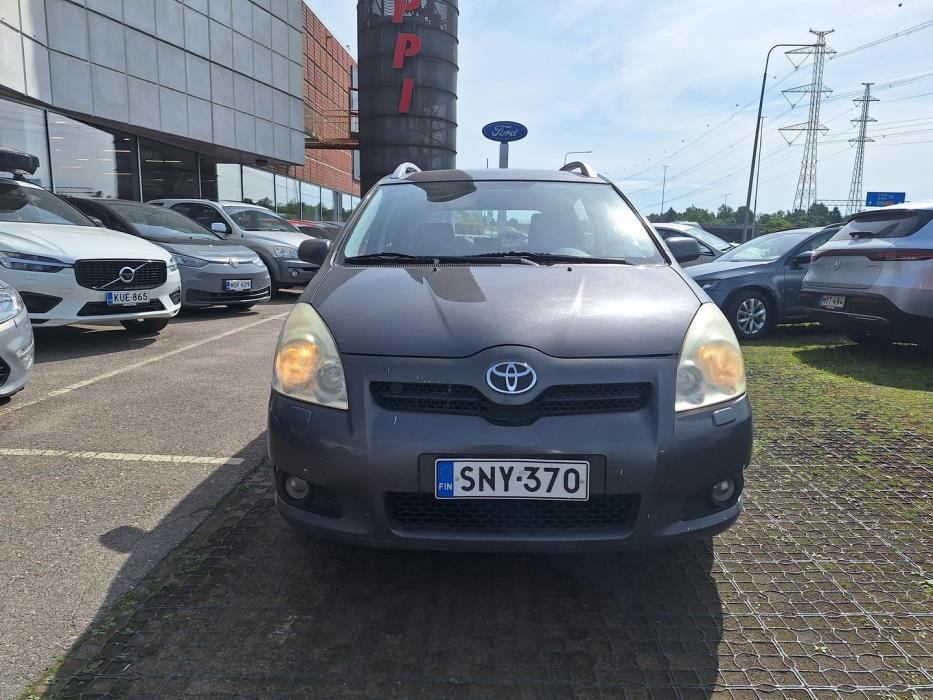 TOYOTA Corolla Verso 2008