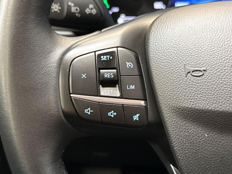 FORD Kuga 2021