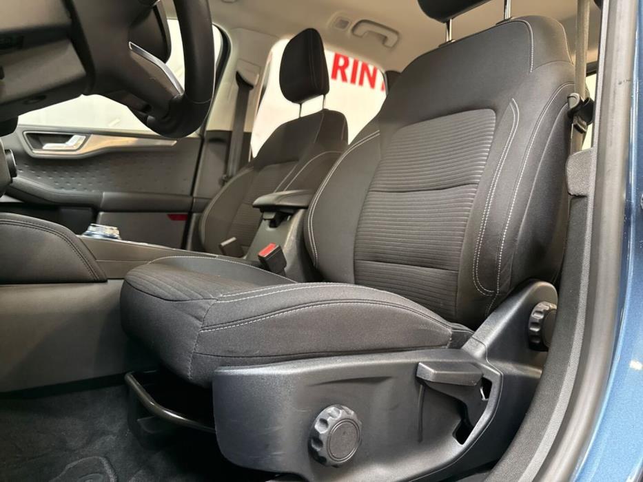 FORD Kuga 2021