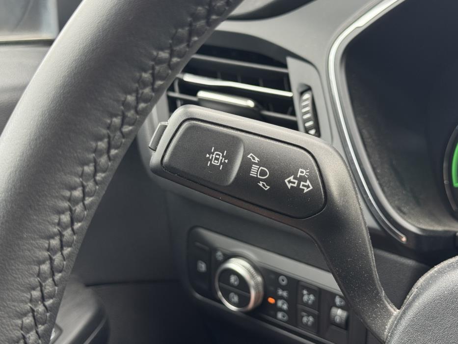 FORD Kuga 2021