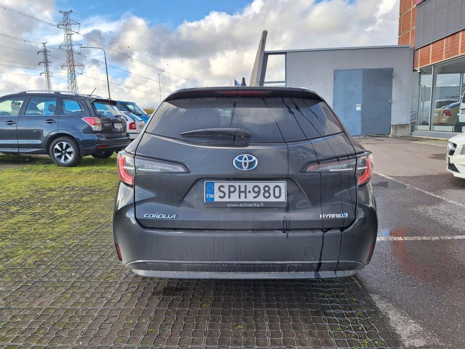 TOYOTA Corolla 2023