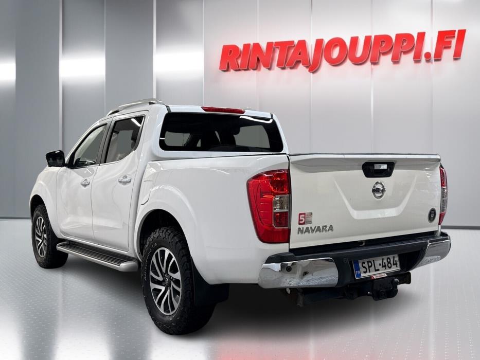 NISSAN Navara 2017