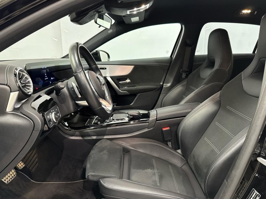 MERCEDES-BENZ A 2021