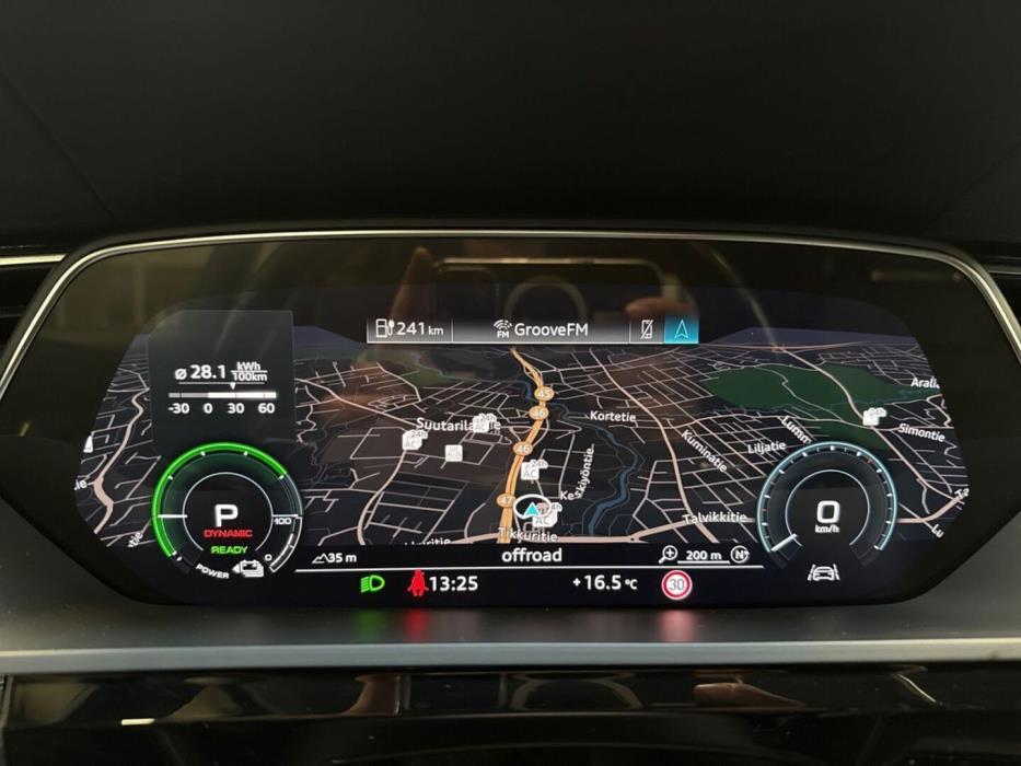AUDI e-tron 2020