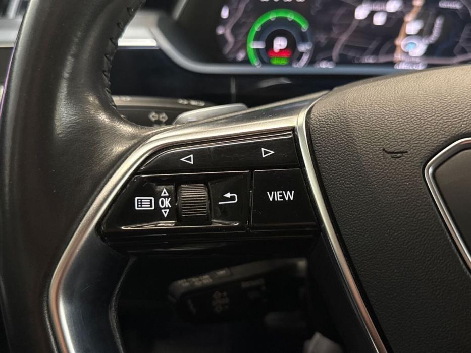 AUDI e-tron 2020