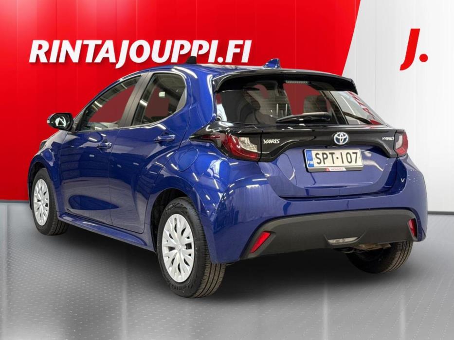 TOYOTA Yaris 2023