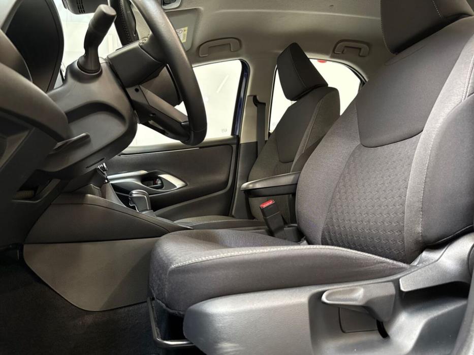 TOYOTA Yaris 2023