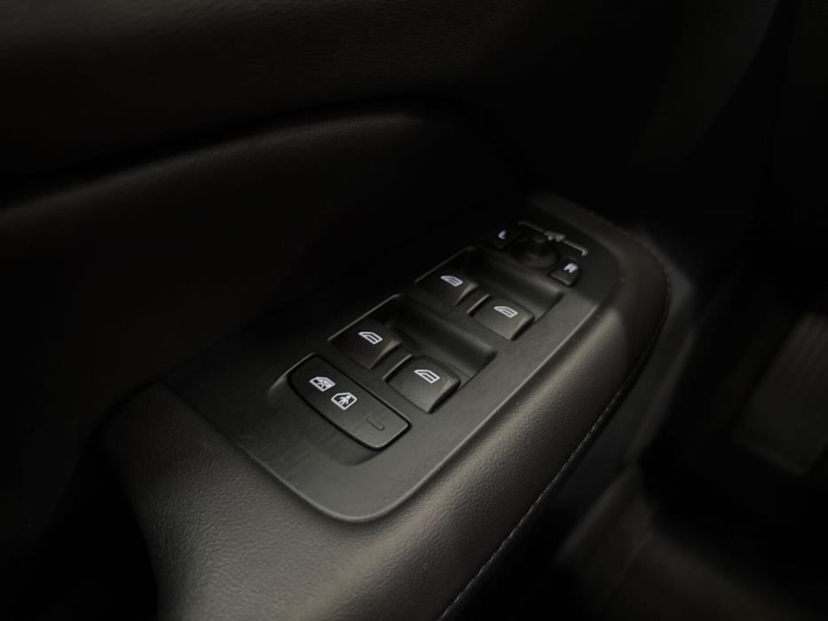 VOLVO V60 2024