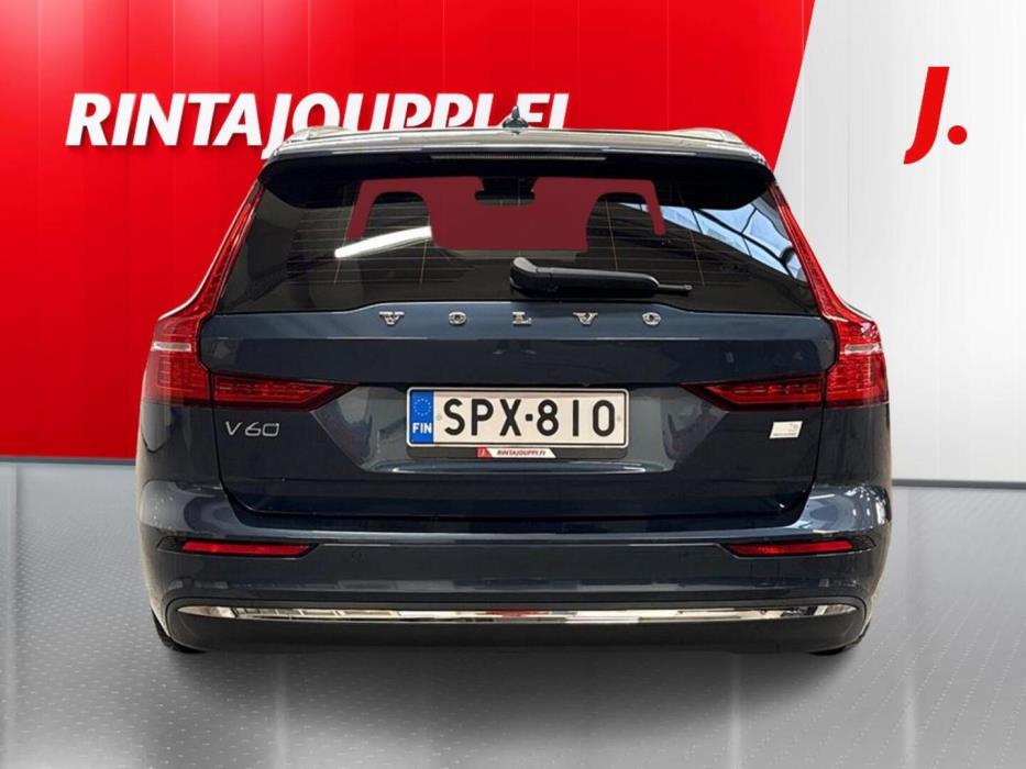 VOLVO V60 2024