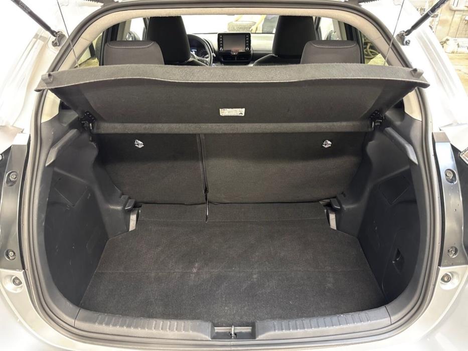 TOYOTA Yaris 2024