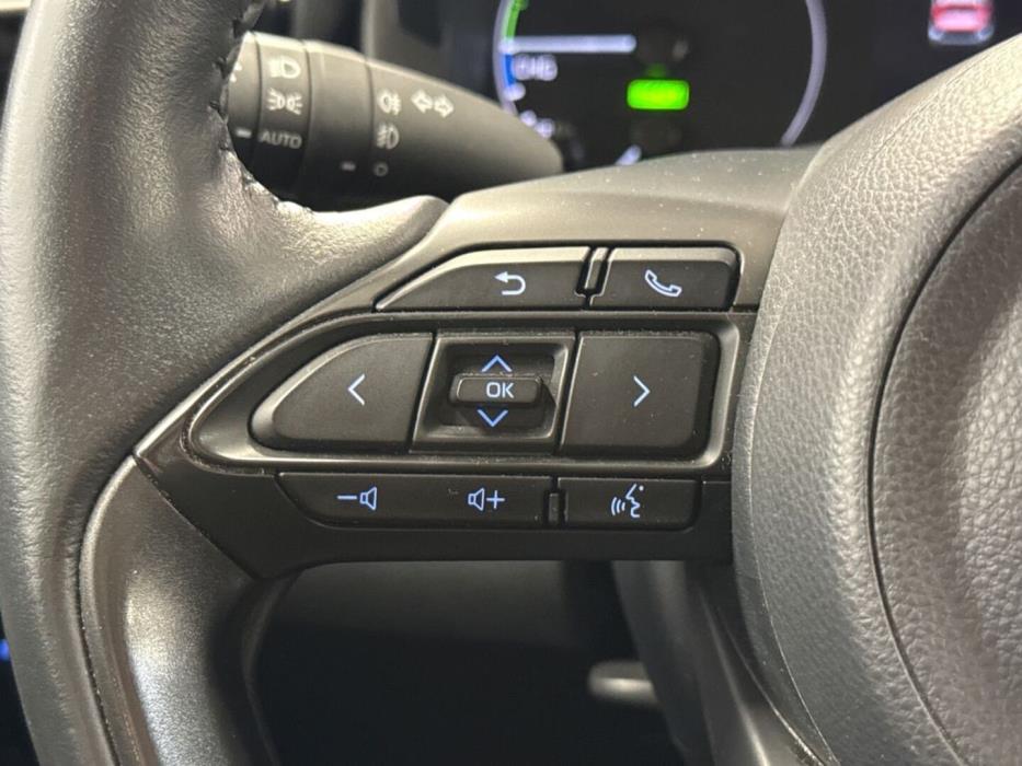 TOYOTA Yaris 2024