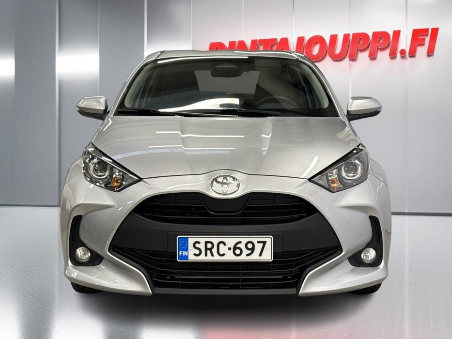 TOYOTA Yaris 2024
