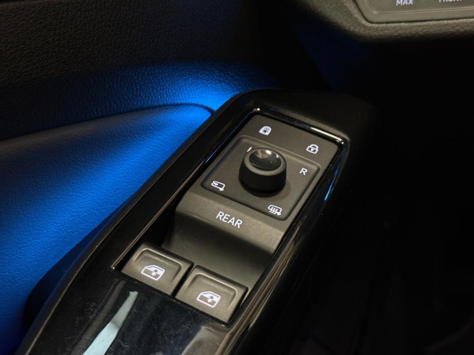 VOLKSWAGEN ID.4 2023