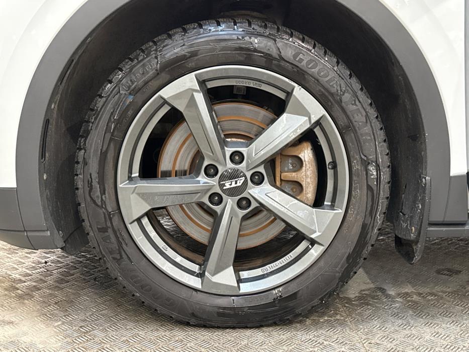 VOLKSWAGEN ID.4 2023