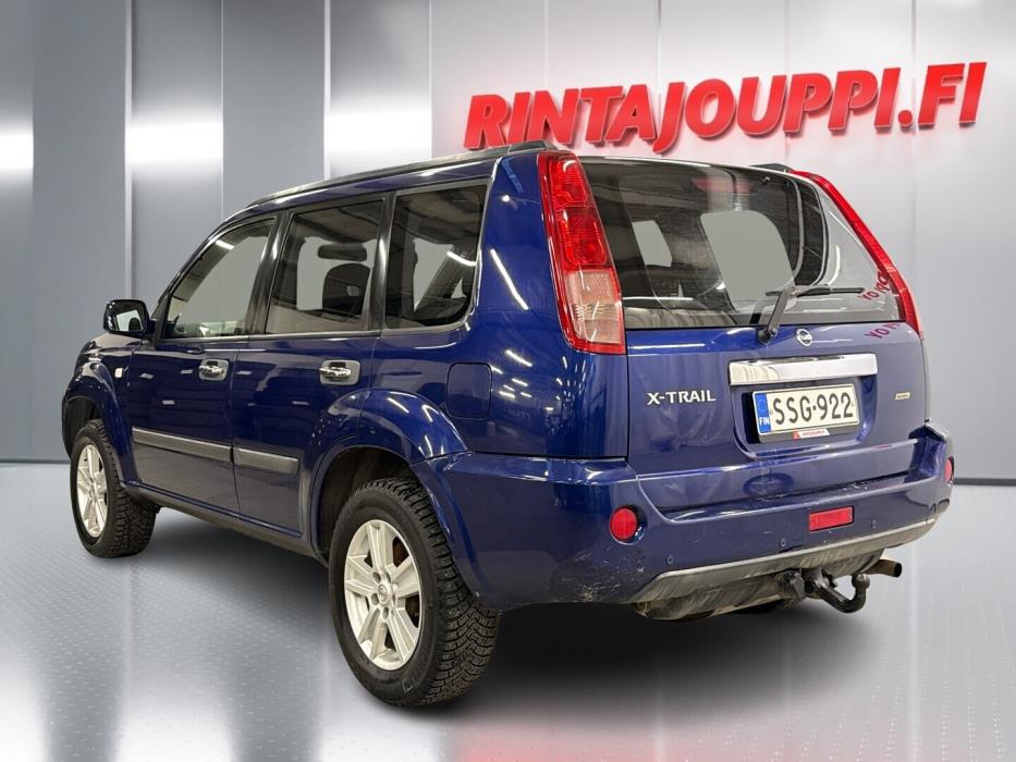 NISSAN X-TRAIL 2004