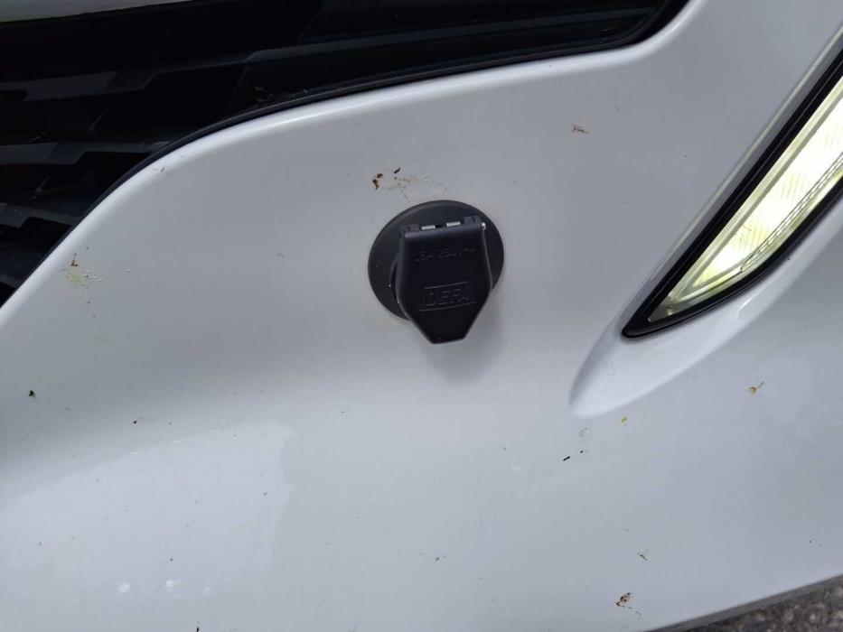 PEUGEOT 208 2021