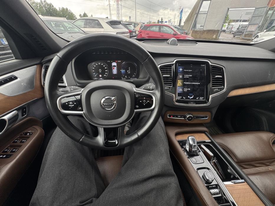 VOLVO XC90 2019