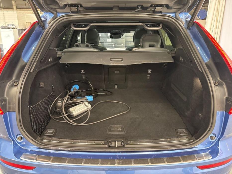 VOLVO XC60 2020