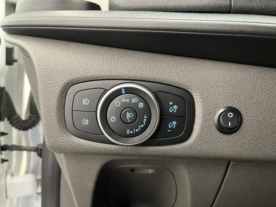 FORD TRANSIT CUSTOM 2020
