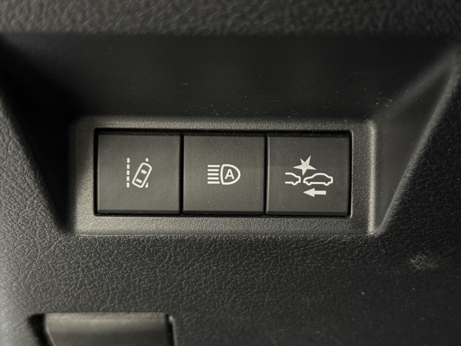 TOYOTA Yaris 2019