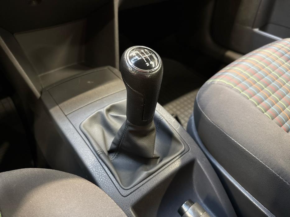 VOLKSWAGEN Polo 2007
