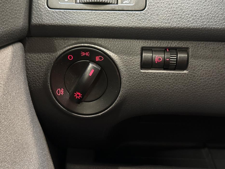 VOLKSWAGEN Polo 2007