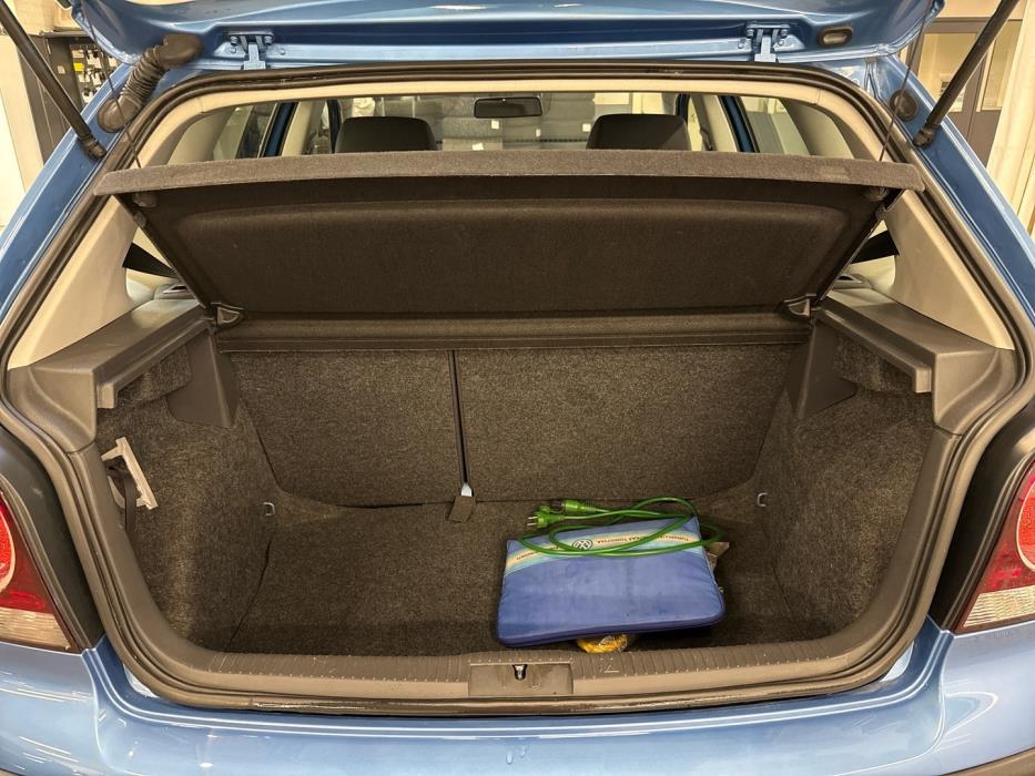VOLKSWAGEN Polo 2007