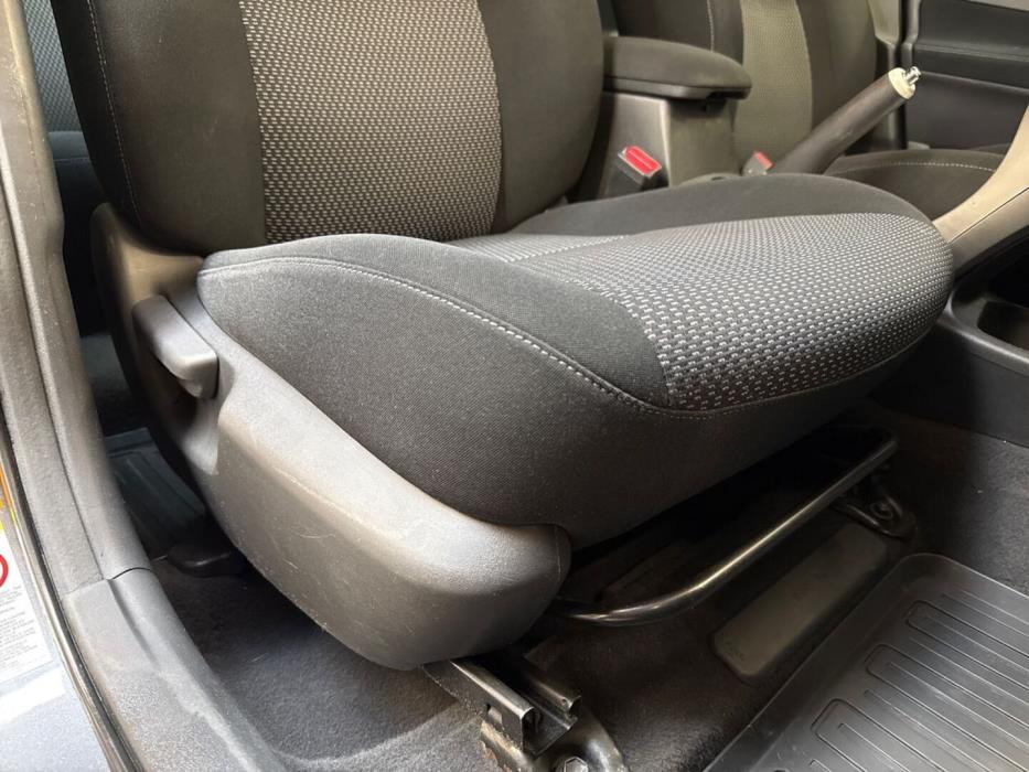 TOYOTA Auris 2010