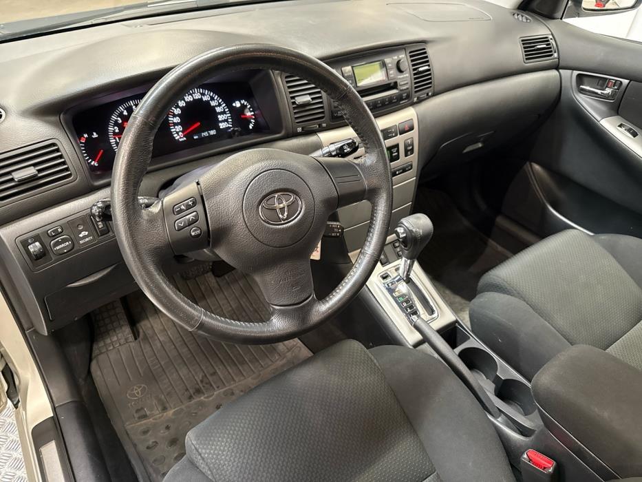 TOYOTA Corolla 2006