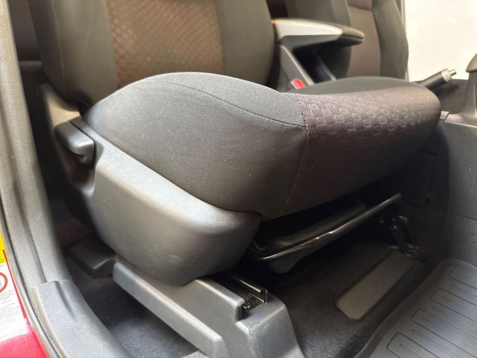 TOYOTA Verso 2012