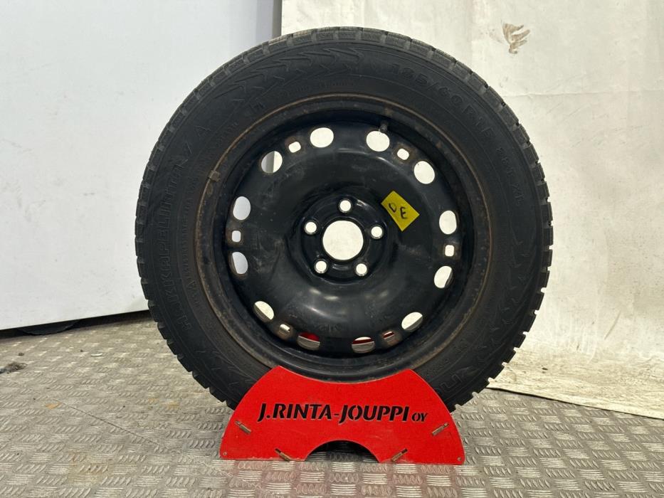 VOLKSWAGEN Polo 2014