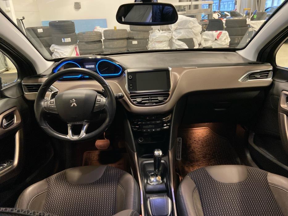 PEUGEOT 2008 2014
