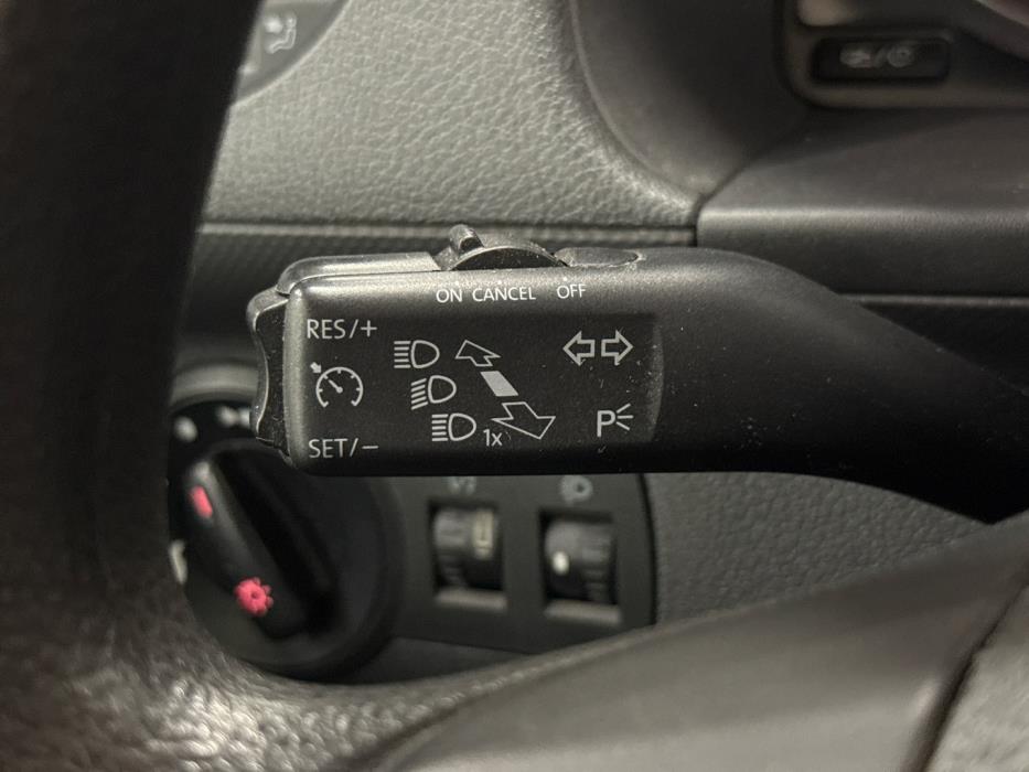 VOLKSWAGEN Caddy 2014