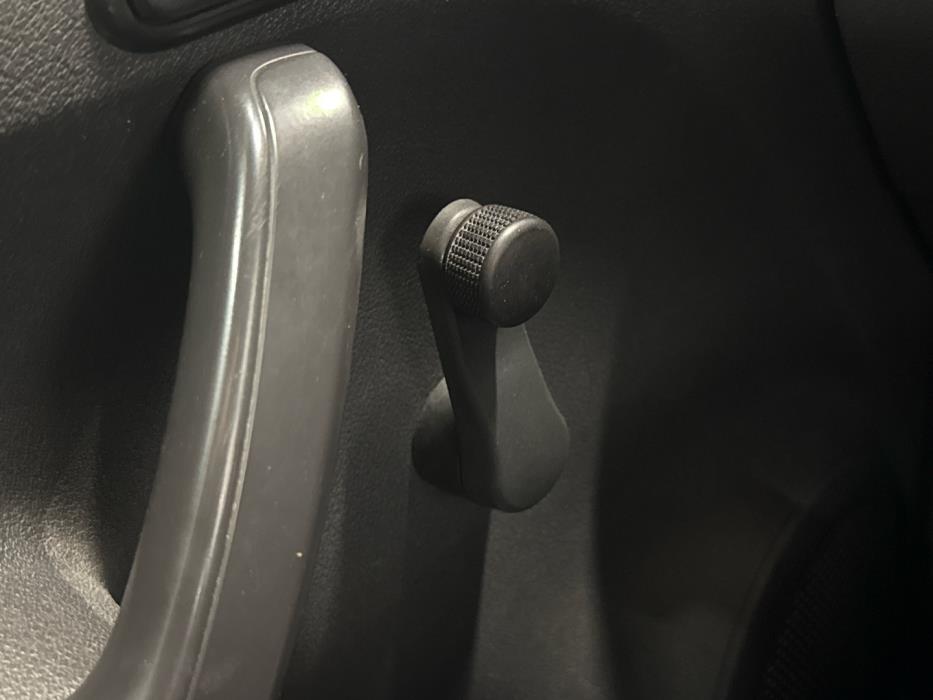 VOLKSWAGEN Caddy 2014