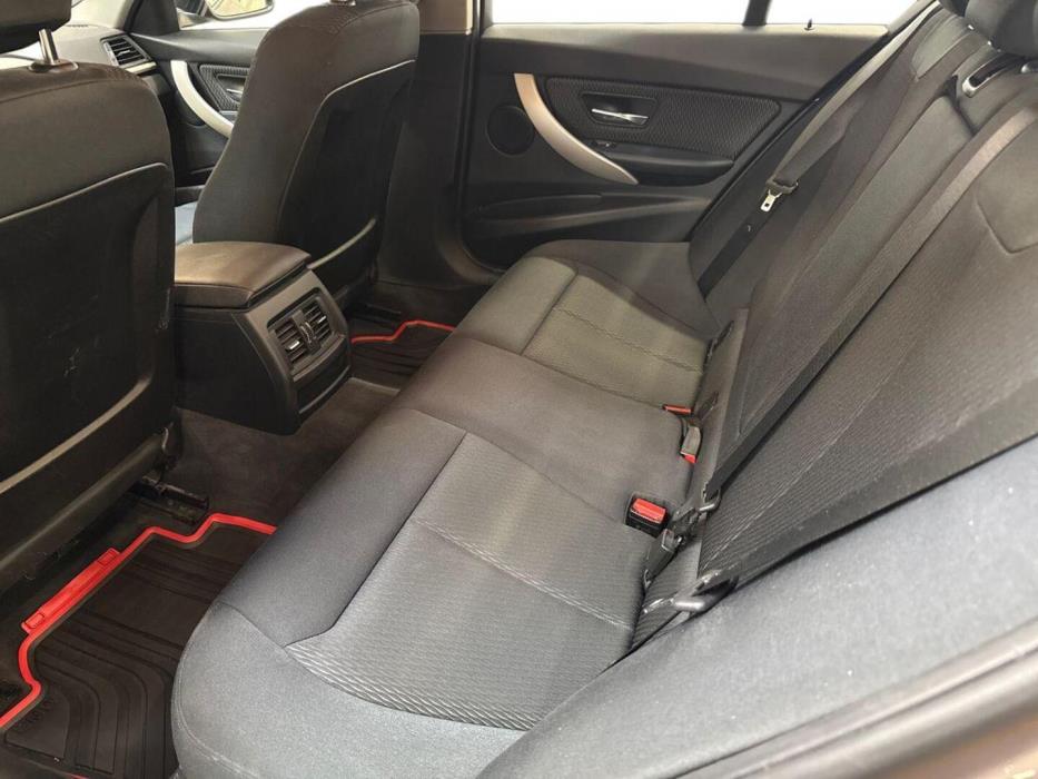 BMW 320 2015