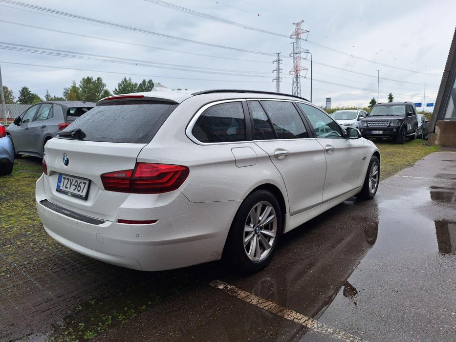 BMW 520 2015