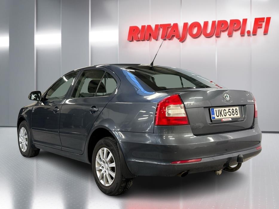 SKODA Octavia 2011
