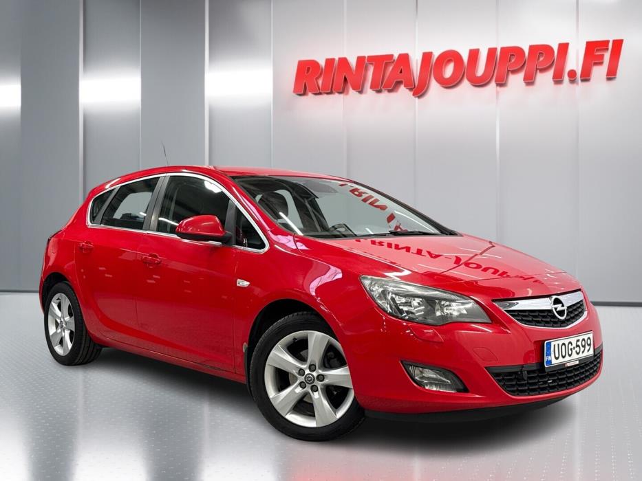 OPEL Astra 2012