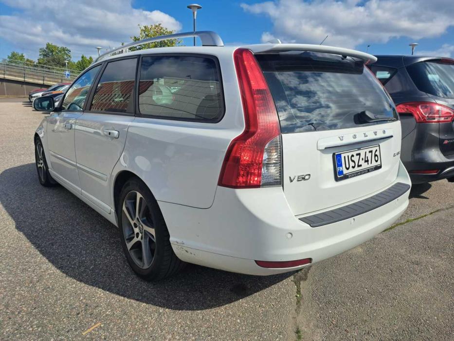 VOLVO V50 2012