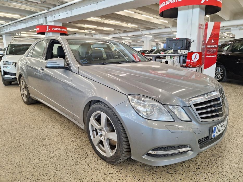 MERCEDES-BENZ E 2013