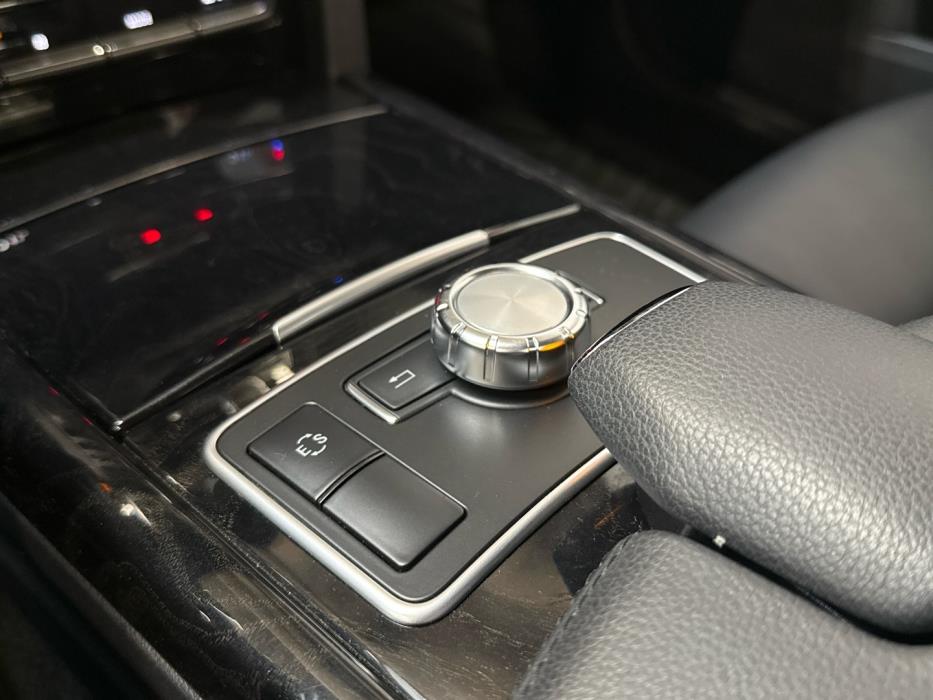 MERCEDES-BENZ E 2013