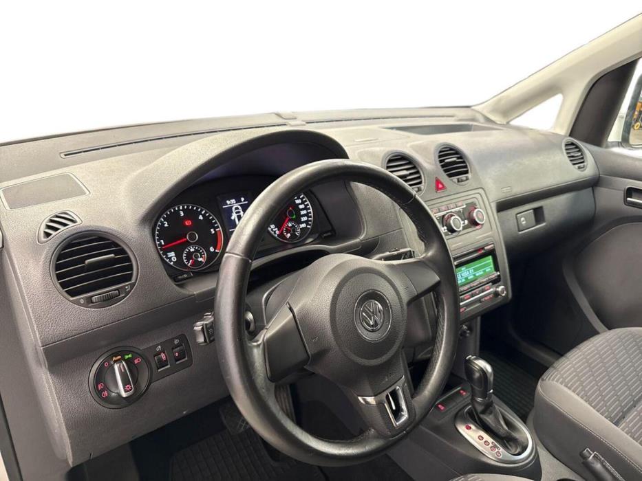 VOLKSWAGEN Caddy 2012