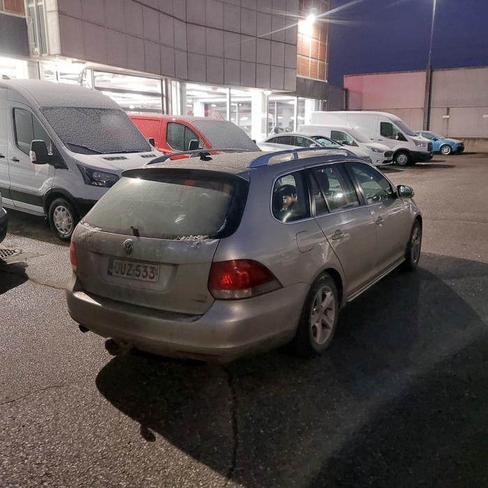 VOLKSWAGEN Golf 2013