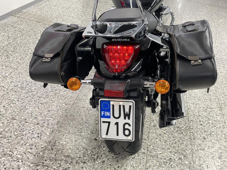 SUZUKI INTRUDER 2009