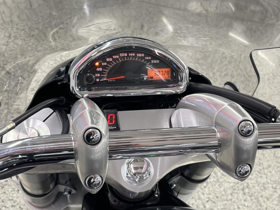 SUZUKI INTRUDER 2009