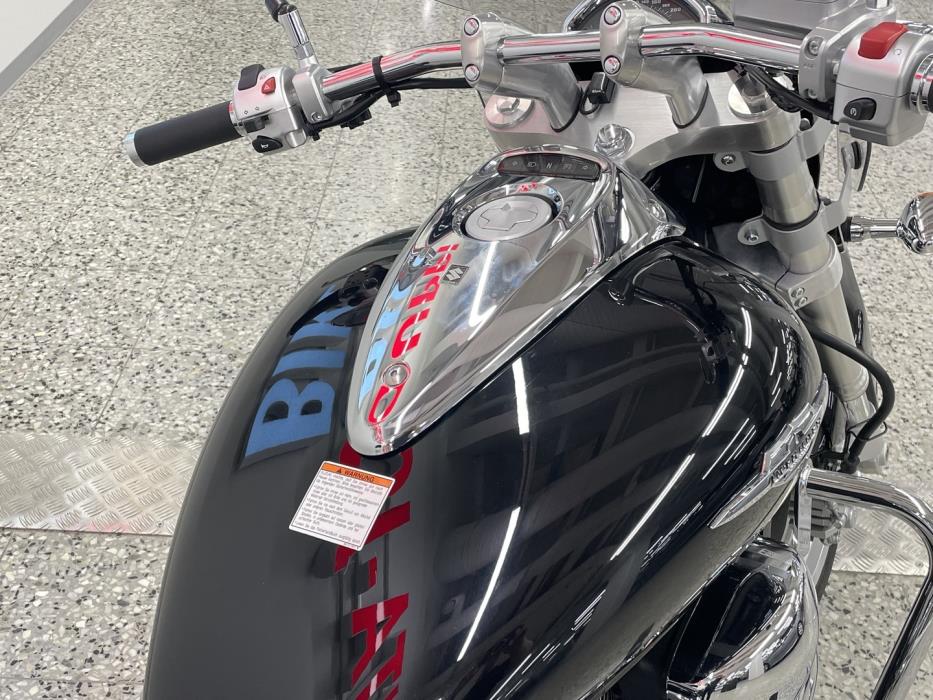 SUZUKI INTRUDER 2009