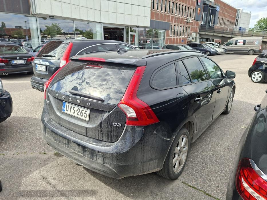 VOLVO V60 2014