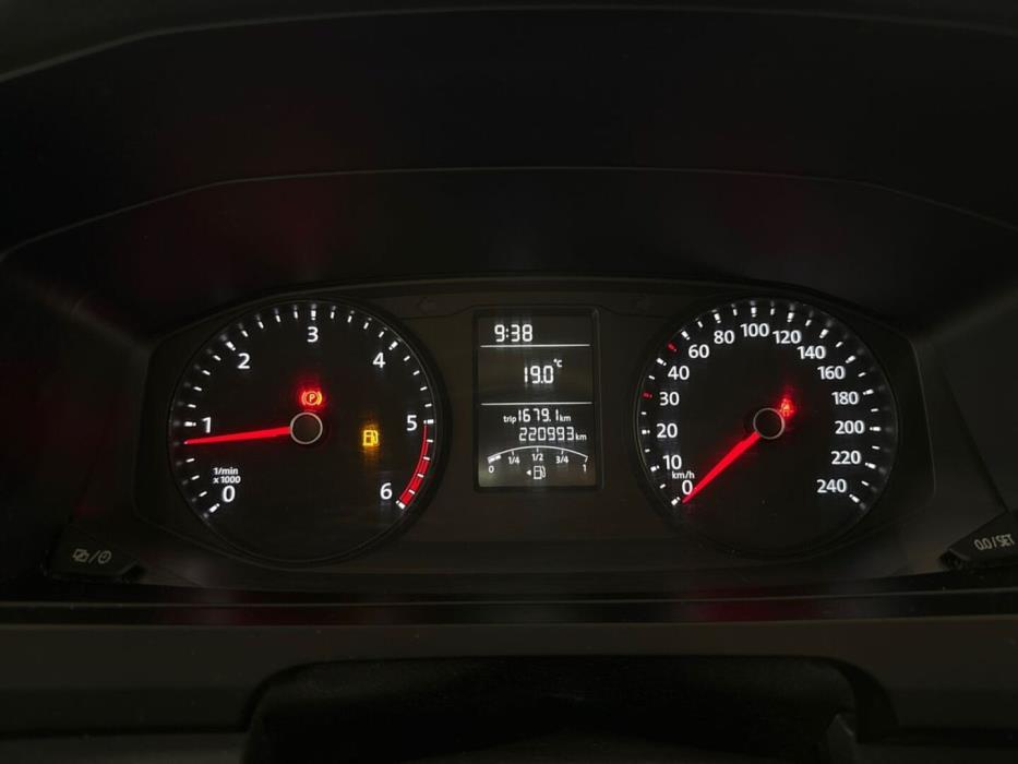 VOLKSWAGEN Transporter 2017